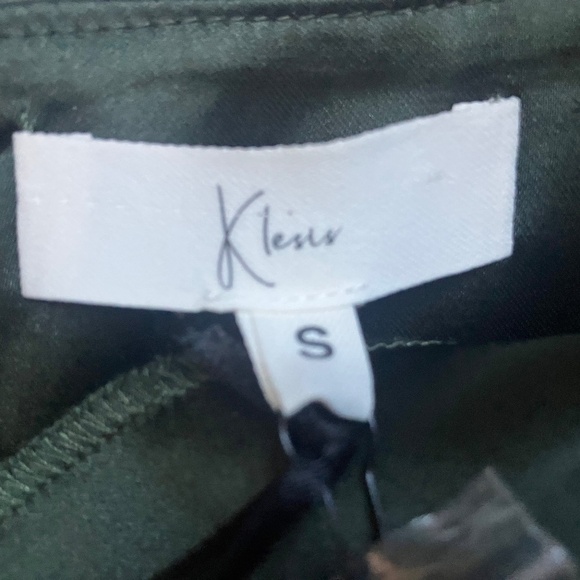 Klesis Elegant Green Satin Dress i - Picture 10 of 10